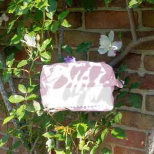 TROUSSE A BRODER rose pale