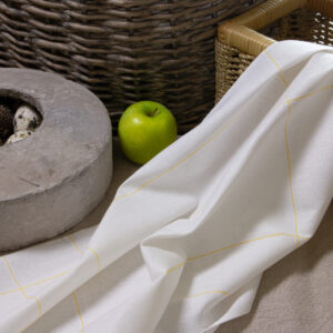 TORCHON CAMPAGNE A BRODER Fond blanc / jaune
